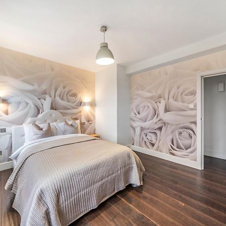 Relax, Play And Work In London Apartment Exterior foto